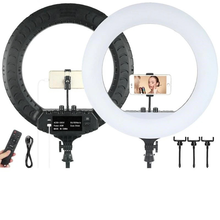 رینگ لایت RL-18 اورجینال به همراه سه پایه 3 متری و ریموت کنترل و 3 نگهدارنده موبایل